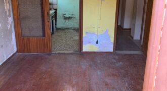 Продавам етаж от къща 160 кв.метра с.Корино ,Пиериа ,Гърция